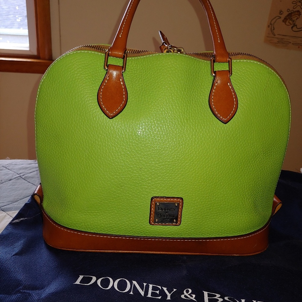 Dooney and Bourke purse